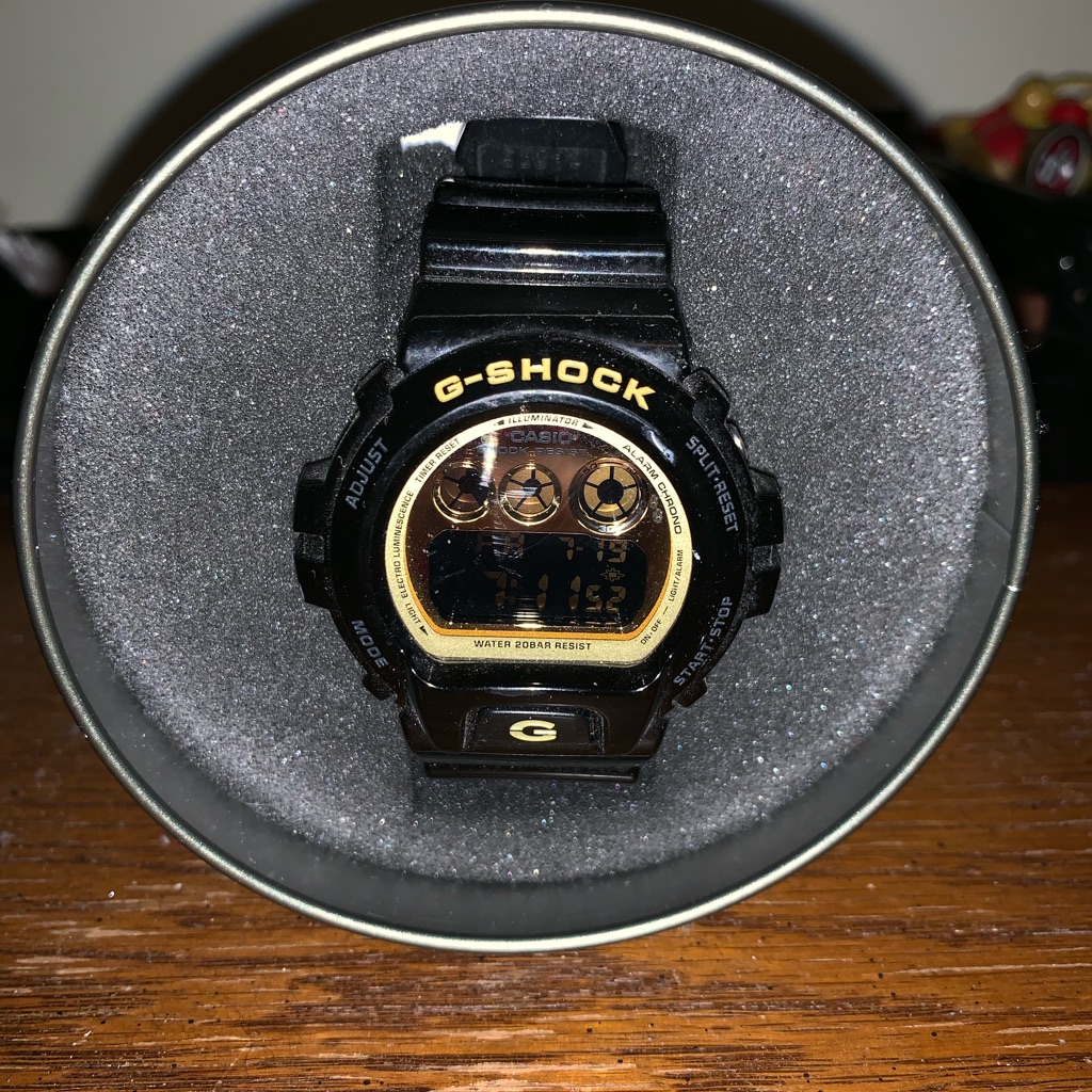 G Shock Black  Gold